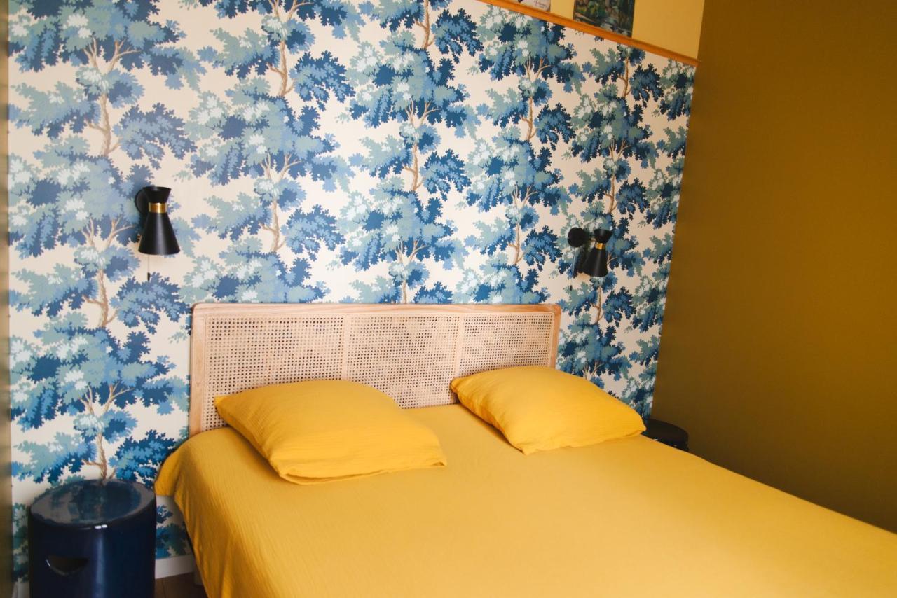 Le Grand Maulnes Bed & Breakfast Paris Exterior photo